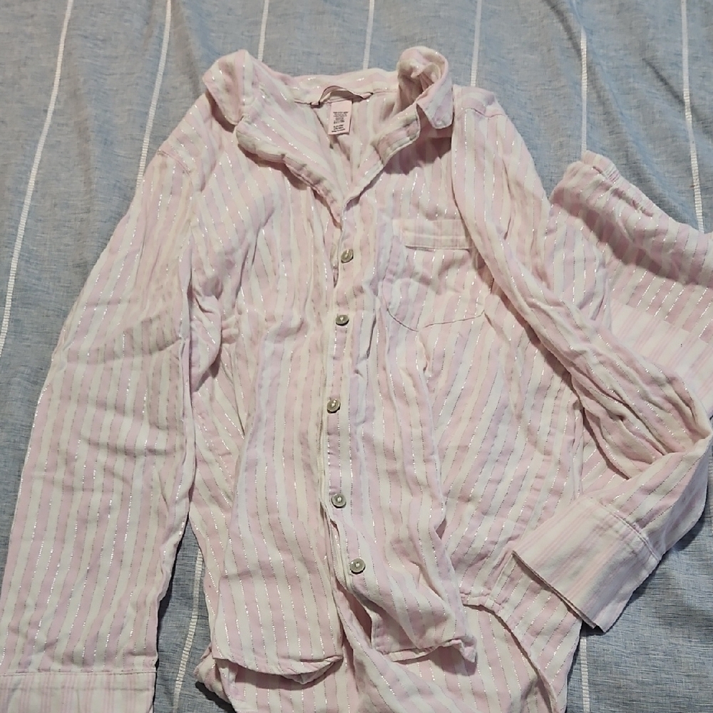 Victorias Secret Stripped Pajama Set